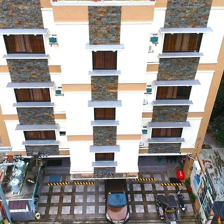 East Square Inn Bacolod Dış mekan fotoğraf