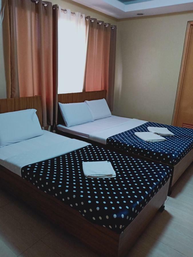 East Square Inn Bacolod Dış mekan fotoğraf