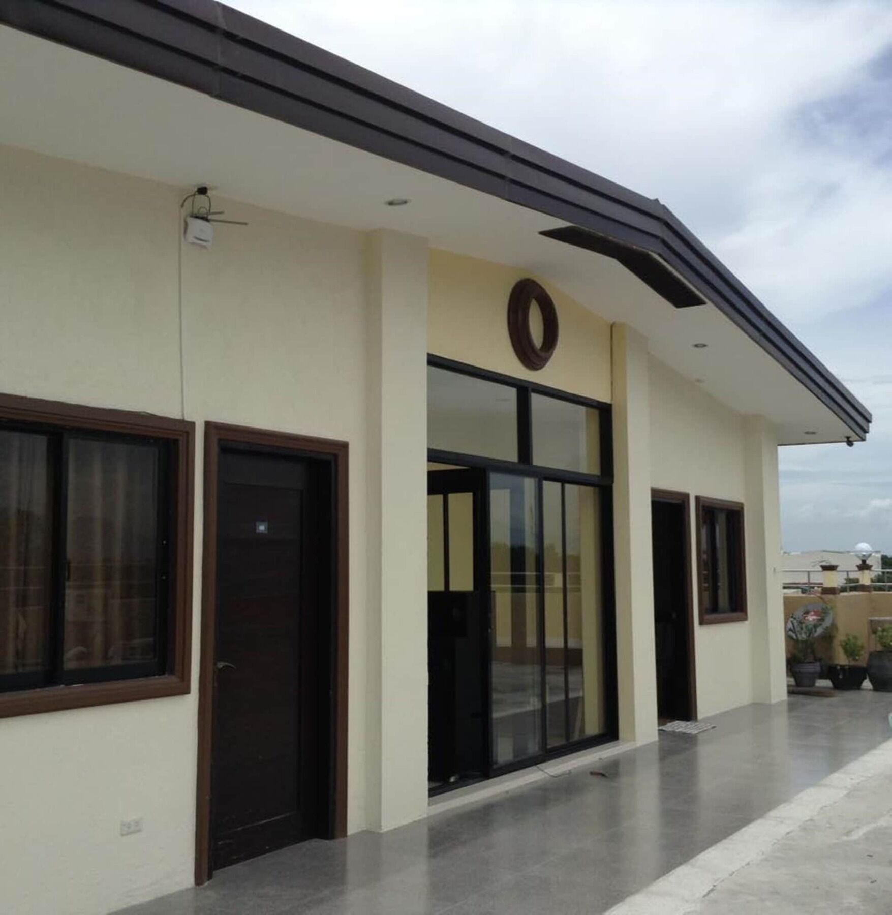 East Square Inn Bacolod Dış mekan fotoğraf